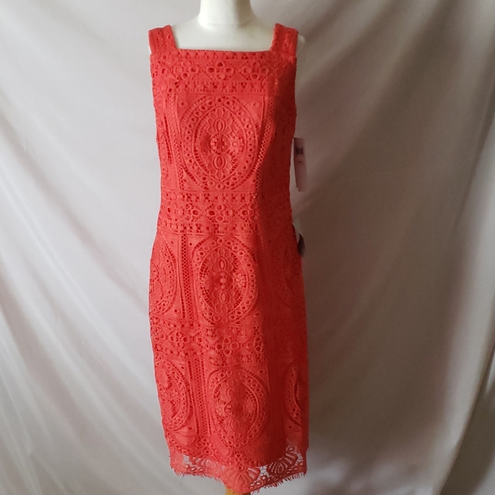 New London Times Red Lace Midi Dress